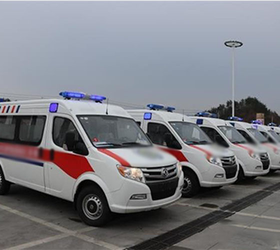 杂多县服务车队展示